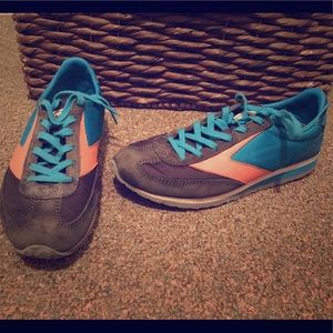 Brooks Blue Gray Orange Shoes 7